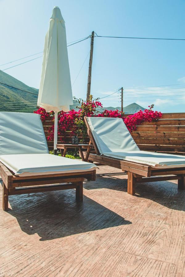 Casa Di Terra Guest House Pigadhakia Ngoại thất bức ảnh