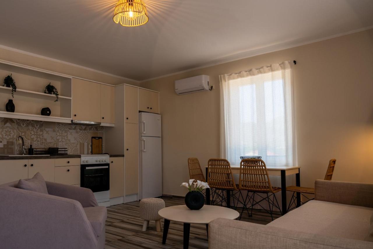 Casa Di Terra Guest House Pigadhakia Ngoại thất bức ảnh